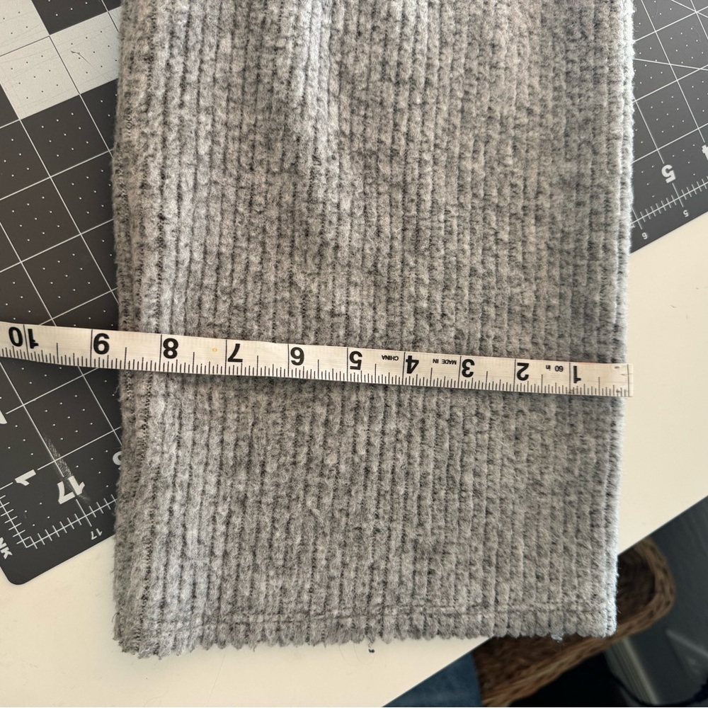 Topshop Light Gray Textured Knit Top - Picture 14 of 15